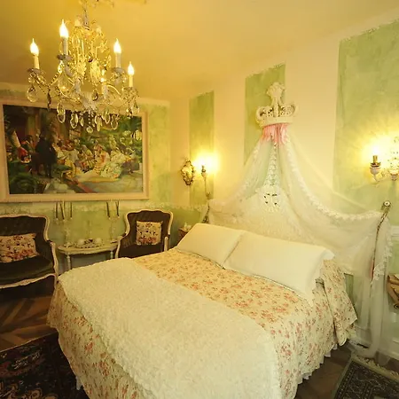 B And B Della Mimosa 3*