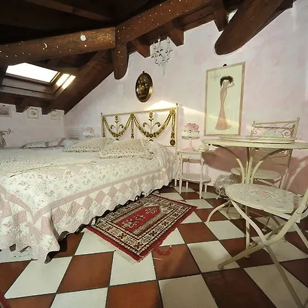 B And B Della Mimosa 3*
