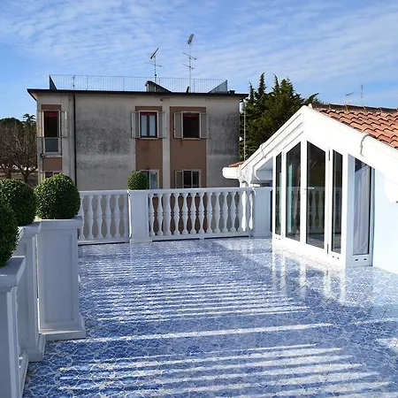 B And B Della Mimosa 3*